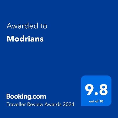 Modrians Bed & Breakfast รันอเวย์เบย์ ภายนอก รูปภาพ