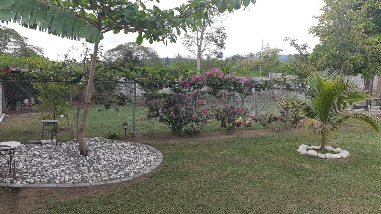 Modrians Bed & Breakfast รันอเวย์เบย์ ภายนอก รูปภาพ