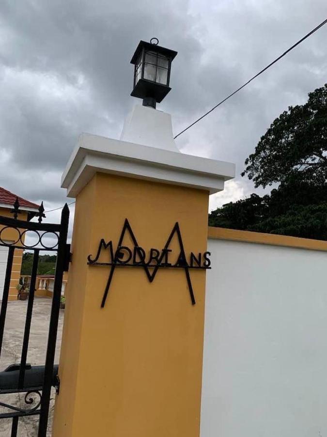 Modrians Bed & Breakfast รันอเวย์เบย์ ภายนอก รูปภาพ