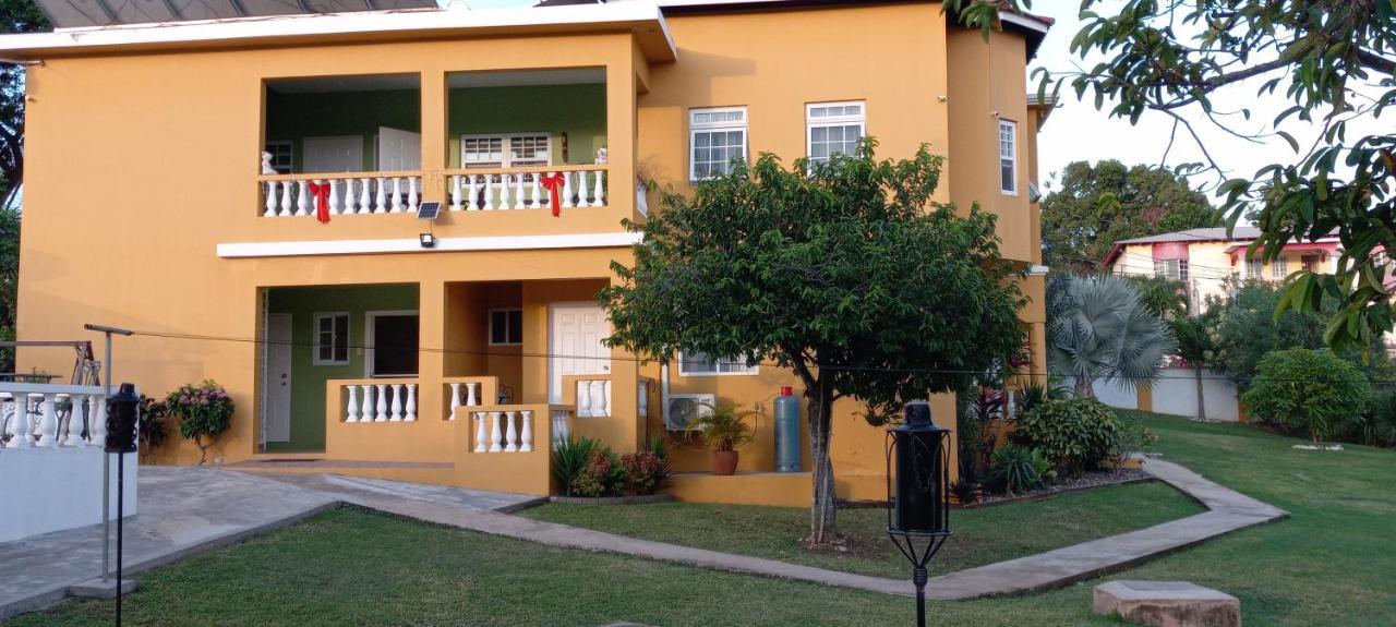 Modrians Bed & Breakfast รันอเวย์เบย์ ภายนอก รูปภาพ